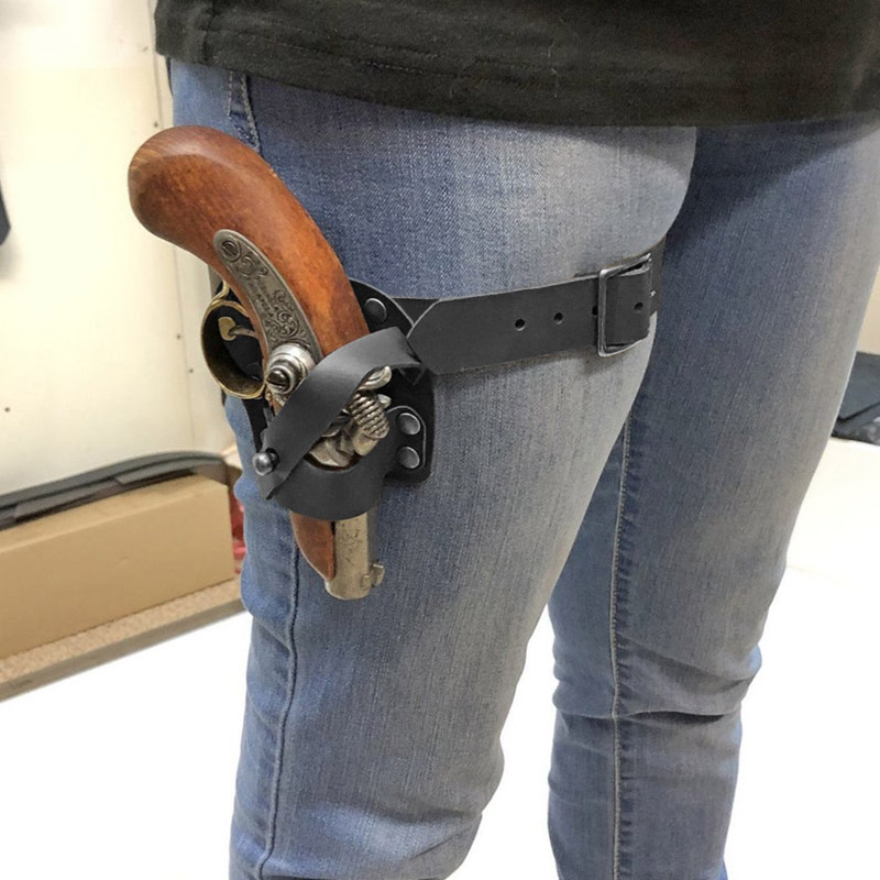 مسدس صغير Derringer الساق الرب - مراجعة Cosplay Prop Pistol وسعره